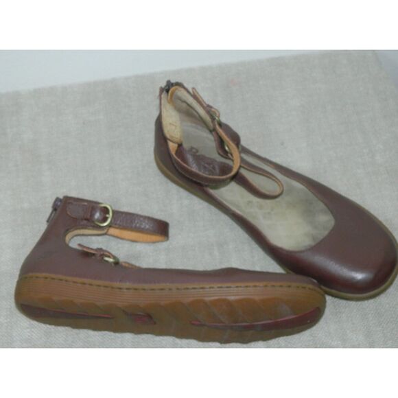 Born Dark Brown Leather Women's Flats - Picture 4 of 11